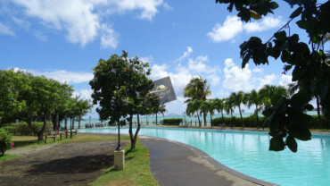 Villa in a “Beachfront” complex for rent in Calodyne