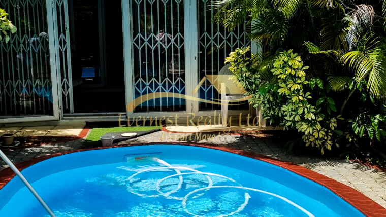 Twin villa at Bain Boeuf at 2 steps from the public beach