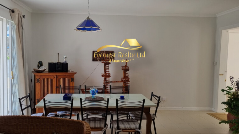 Well-equipped peaceful 2-bedroom apartment Flic-en-Flac
